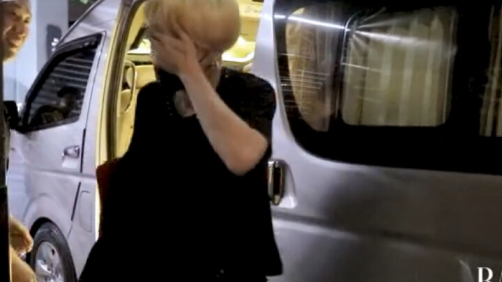 หน้าเหยียดแบบนี้ของจางอี้ซิง ฮ่าๆๆๆ