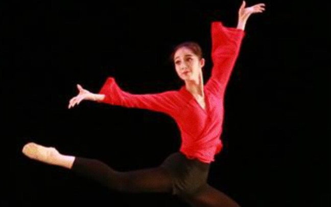 (Wan Peng) Beijing Dance Academy, Chinese Classical Dance Department, Class 1, 2014 ❤️