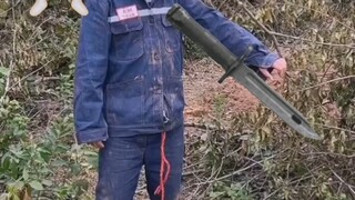 "Penebusan Pelari Zona Gelap"