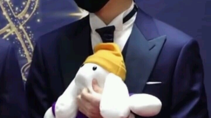 ช่วยด้วย ปาร์คจีซอง มือของคุณ... อยากจะท้าทายหรอ
