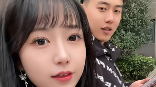 لماذا لا يعتقد أخي أنني جميلة؟