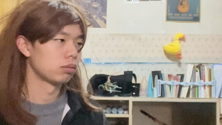 东京女人与川渝女人买新衣服的样子