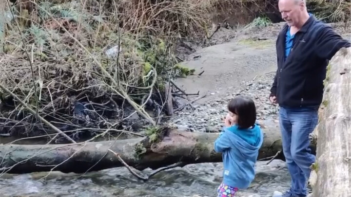 Bạn hỏi tôi bản chất của hôn nhân là gì? Đó chính là: Tôi có thể ly hôn, nhưng tôi chọn làm ngơ, thế