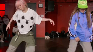 【LyleBeniga编舞】梦幻联动哦 小贝Bailey和Swag帅妹Reina同框跳Lyle的编舞