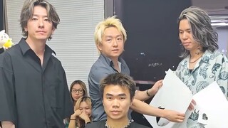 Pelanggan ingin sakit kepala tetapi sangat tertekan