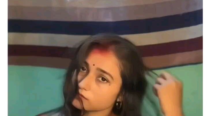 tailor seen kaisa laga comment mein batao