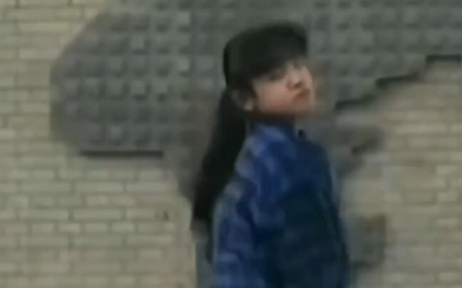"Song Yuqi: 'If you're going to dance, dance on stage and shine brightly.'" Song Yumeng