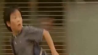 Cậu bé vô tình nhặt được một quả trứng kì lạ, hoá ra là một con rùa biết bay -p7