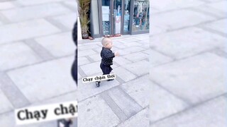 đi bơi với papa cười tít cả mắt #haihuoc