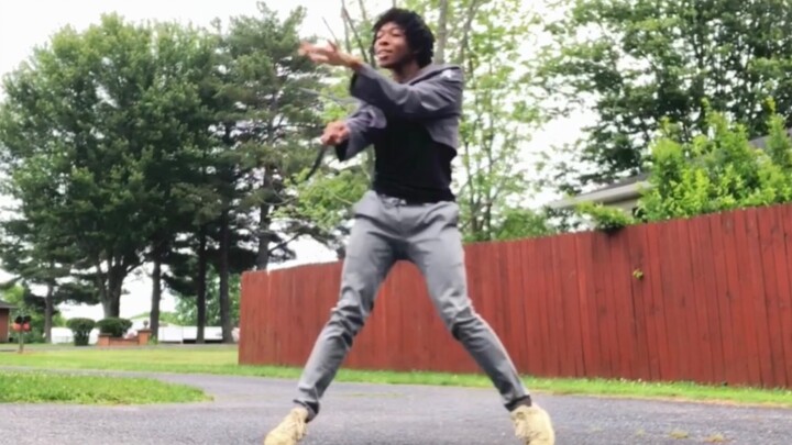 آيفي أكينديو