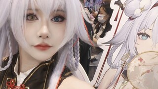 Aku membuat kostum cosplay-ku sendiri di bw~