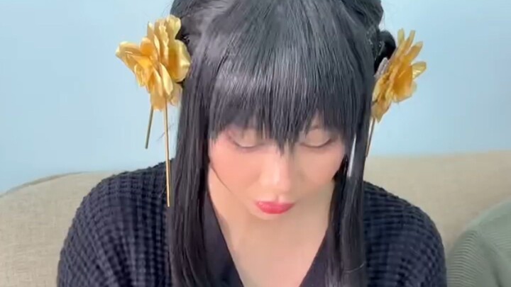 COSPLAY ANIME DAPAT HP KEJUTAN