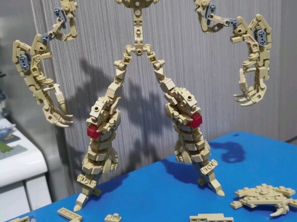 Five Star Stories, đây chỉ là bản sao. Bạn có thể chỉ ra chỗ nào không giống không? Nếu bạn có tên h