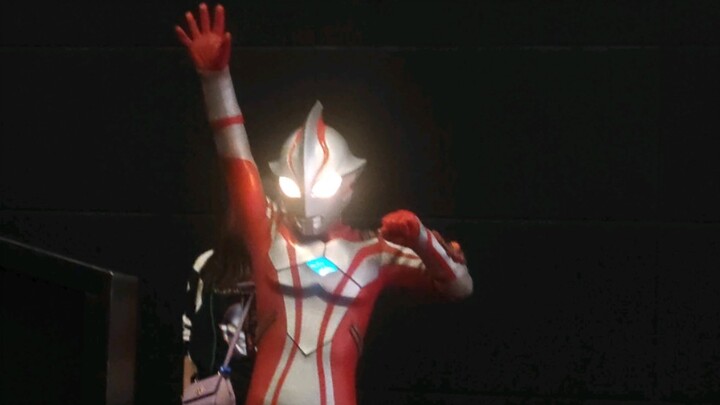 Giấc mơ nhỏ! Ultraman Mebius! Đã xuất hiện!