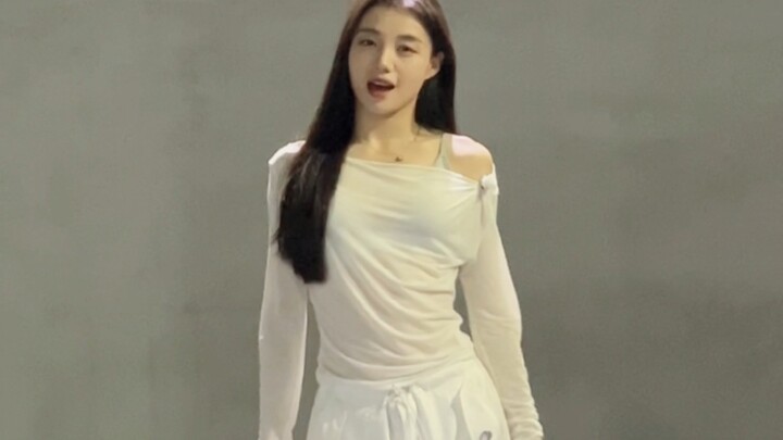 Magnetic (RNB version) is even better than the original // Choreography by Xiaolan