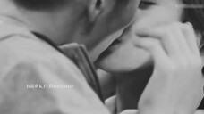 Cao Yuening is such a fucking good kisser! Blood-spurting, waist-lifting, pressing on the bed, betwe