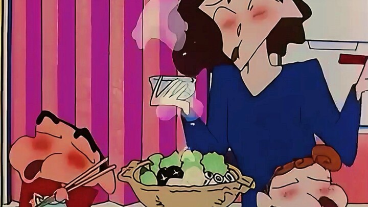 Five-year-old Xiaoxin makes hot pot for the first time
