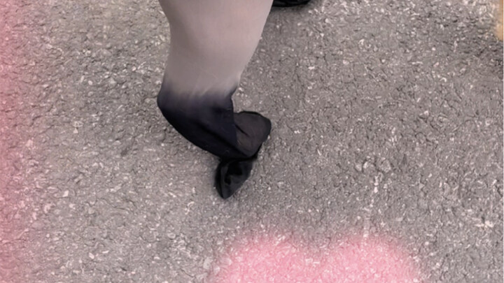 "Two-tone black silk, sexy review"