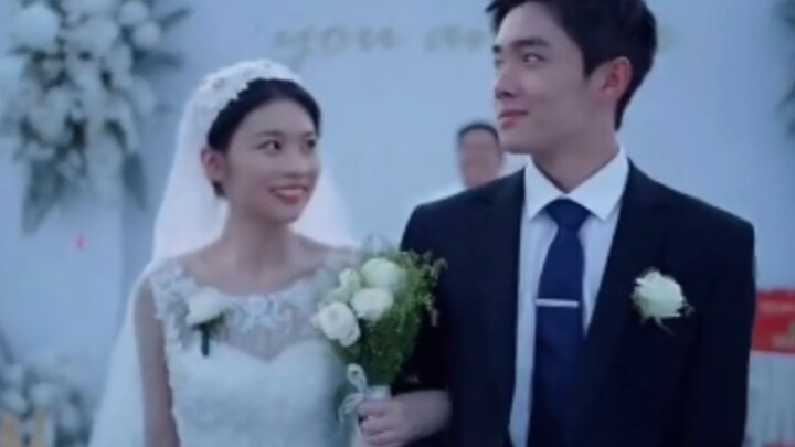 This kind of love at first sight really makes me jealous.