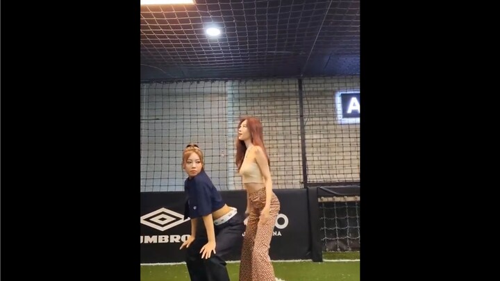 [Sunmi x Yubin] Is the WG reunion far off?! Heart Burn Challenge