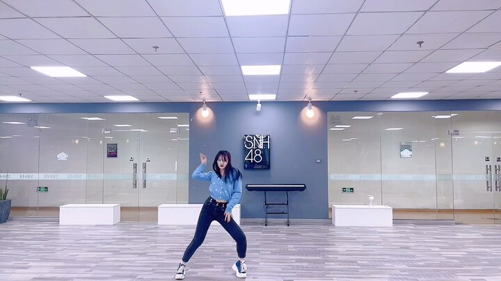 غلاف ميدلي لأغنية "Next Level" و"SNAKE" و"HELICOPTER" و"Girls Planet 999 Theme Song" #SNH48-Yu Jiawe