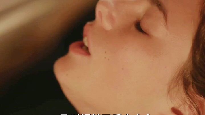 Cô gái lén lút vào nhà bạn trai hẹn hò, nhưng lại tận mắt chứng kiến một vụ cướp nhà diễn ra ngay tr