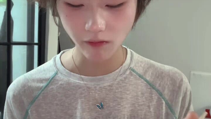 Hari pertama belajar membuat konten mukbang
