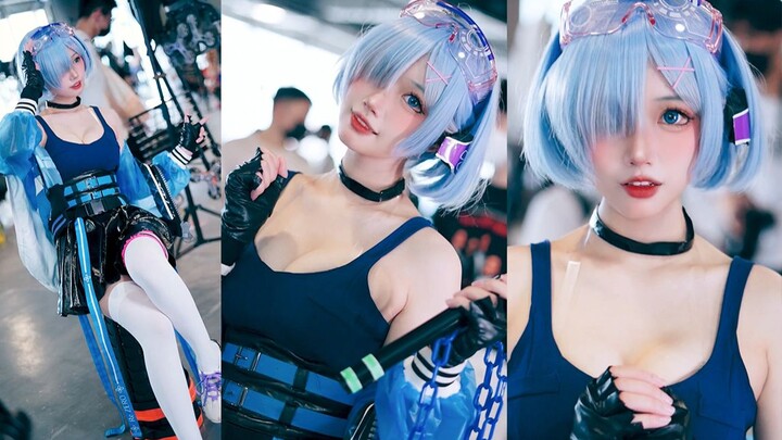 Big Sister I Met at the Firefly Comic Convention 20