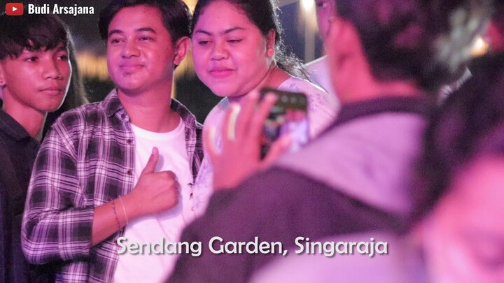 Budi Arsa Ngibur di Sendang Garden, Pemuteran - Singaraja