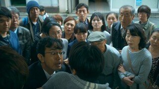 小伙将自来水灌进瓶里，竟卖出了天价，人们抢疯了！《世界奇妙物语：谎言的诞生》