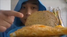 Asmr Eating Sounds & Extra Rain Sounds Effect - Fried Egg And Cheese Sandwich