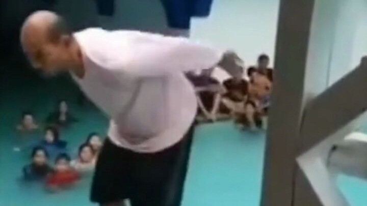 Who says he’s not a god-level expert? I even cut the straps off his mask for him!