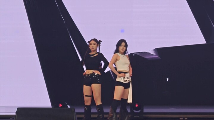 เวอร์ชันคู่ “Whiplash” #งานเลี้ยงต้อนรับนักศึกษาใหม่#aespa