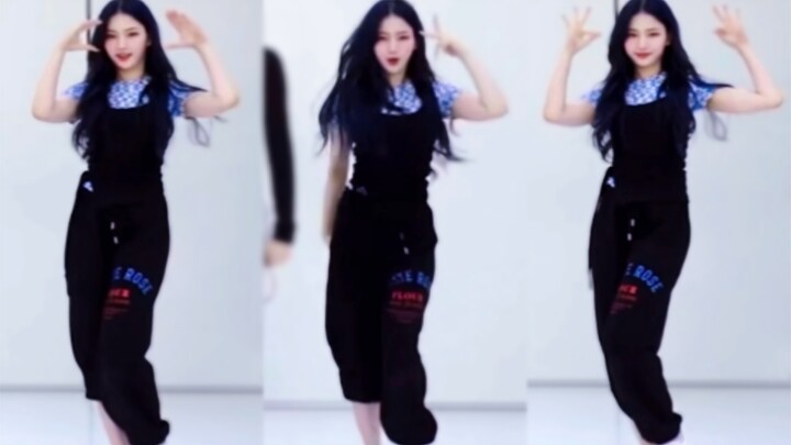 Lee Isa chính là công cụ hút fan! Buổi tập luyện kiểu mẫu, quay trực tiếp cá nhân Lee Chae-young tập