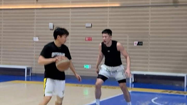 A 50-point one-on-one match with Master Wei—it felt like a full-body strength workout afterward!