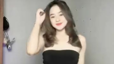 SENYUMIN AJA LAH