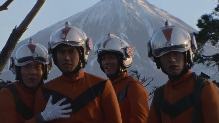 "𝟒𝐊 Translation" The Monster Standing on Mount Fuji (Ultraman Jack Episode 42)