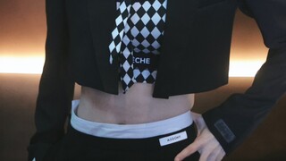 【Vu Văn Văn】Quả dưa vàng tuyệt thế! Trời ơi, làm sao cô ấy vừa xinh lại vừa ngầu đến vậy!!!