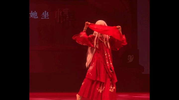 【道怪异仙/二神】I suddenly came across this memory of the first time I danced on stage alone during a club 
