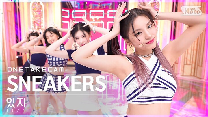 ITZY "SNEAKERS" One-Take Stage Performance 220717