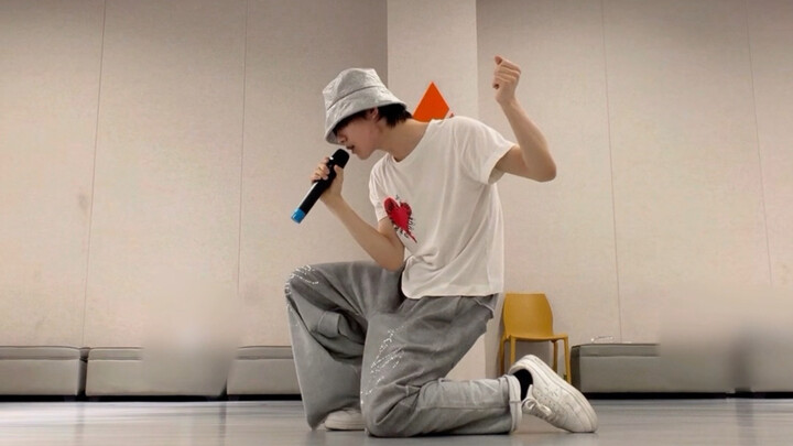 【Su Xinhao】260415 “Talk Dirty” Rehearsal Studio