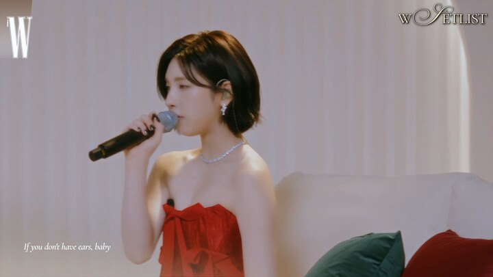 NMIXX Santa Tell Me and Snowman performance