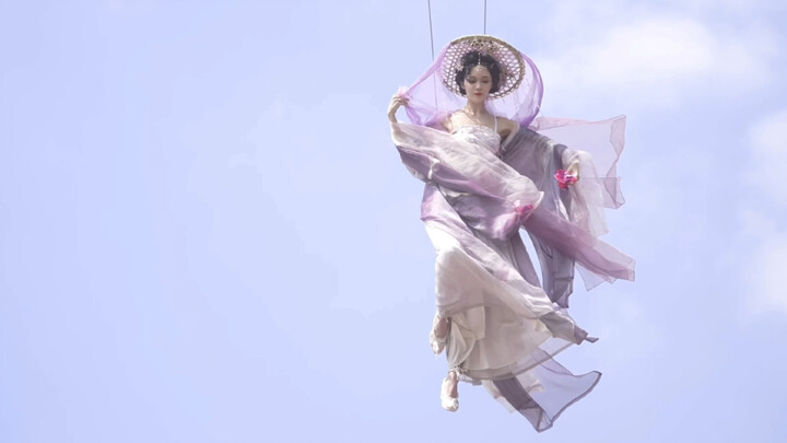 This is the fairy grandma mentioned.