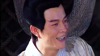 如果周瑜让诸葛亮造的不是十万只箭，而是一万张弓，诸葛亮该怎么办呢?