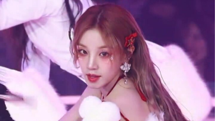 คริสต์มาสอบใหม่ Yuqi!!!