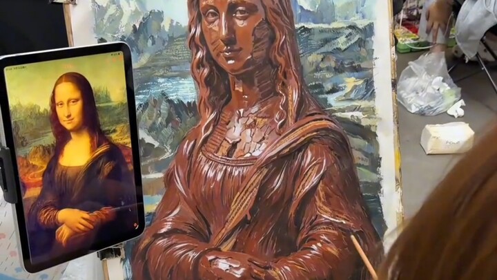 What a talent—actually going after the Mona Lisa!
