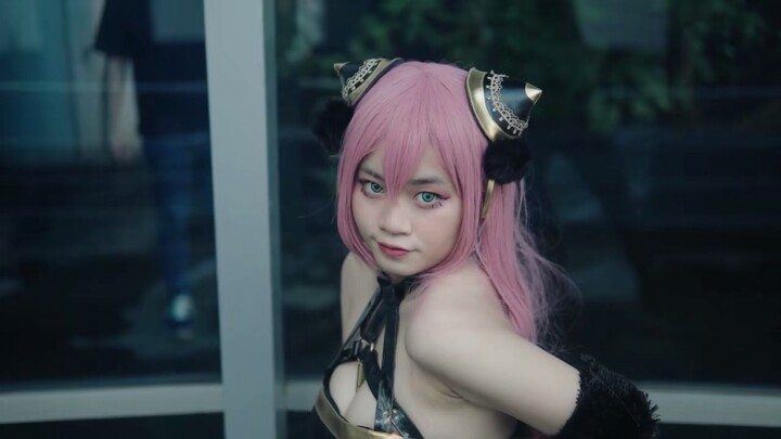 Anya Thorn Princess VS Mona wangy wangy