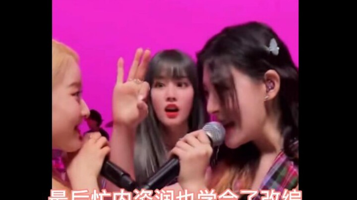 【ابق معنا】قبضة القط، يد المقص، وداعًا ٢٠٢١... كم عدد الحركات المُعدّلة على المسرح؟ فرقة داي النابضة 