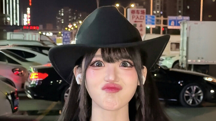 🤠Drinking Milk Tea🤠