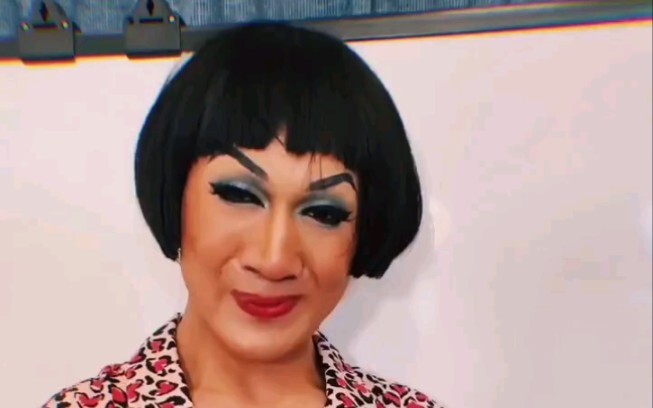 记得双击么么哒！单曲《烧鸡Disco》送给大家！